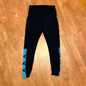 L Pop fit athletic pants